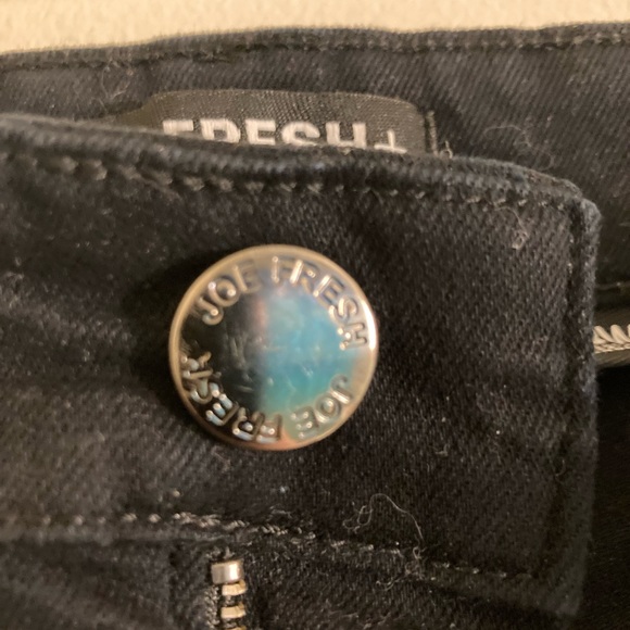 Joe Fresh Black Jean Shorts - Picture 5 of 5